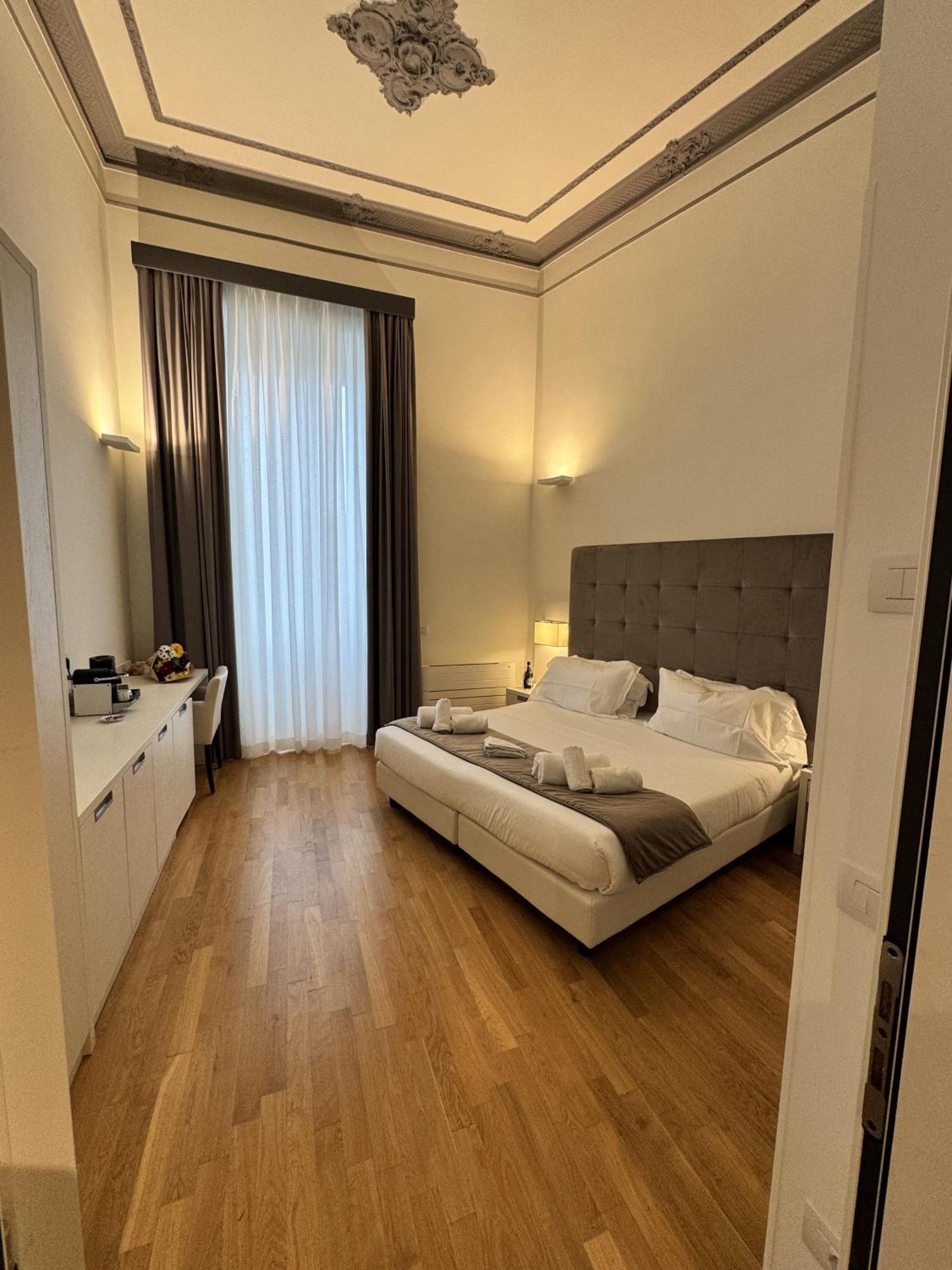 History Suite Essence Рим Экстерьер фото