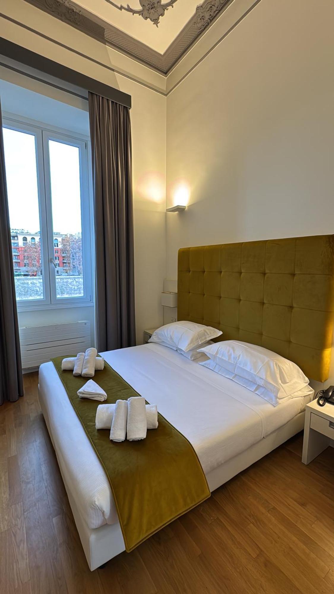 History Suite Essence Рим Экстерьер фото