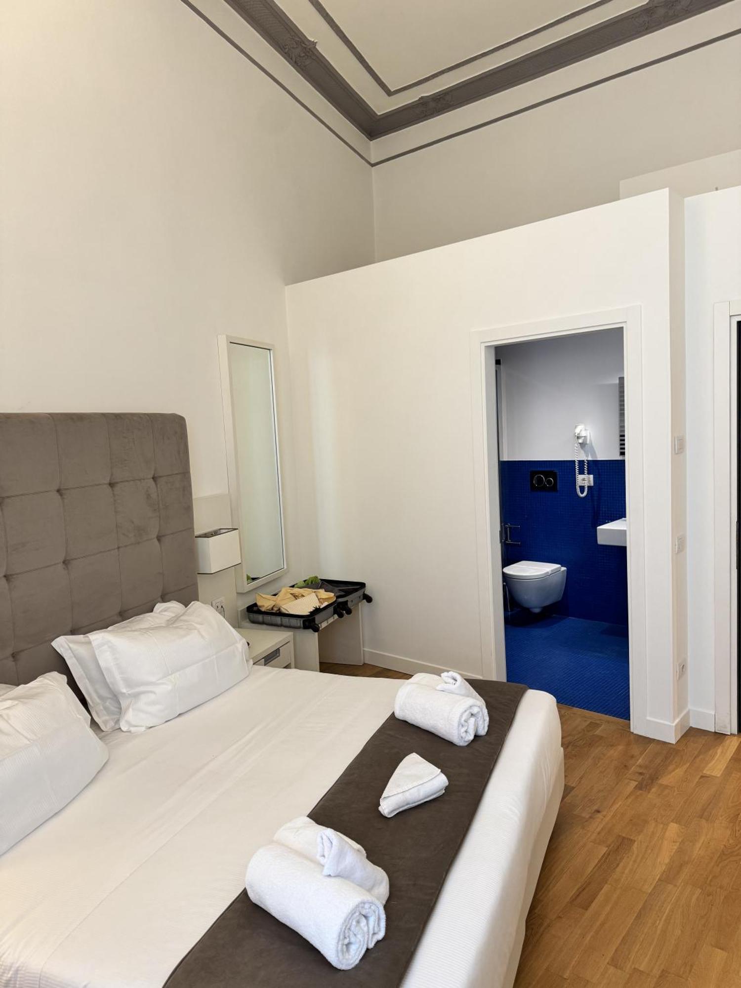 History Suite Essence Рим Экстерьер фото